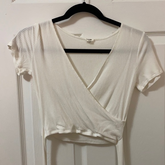Garage Small White Crop V-Neck Tee with Bow Tie - Picture 1 of 3
